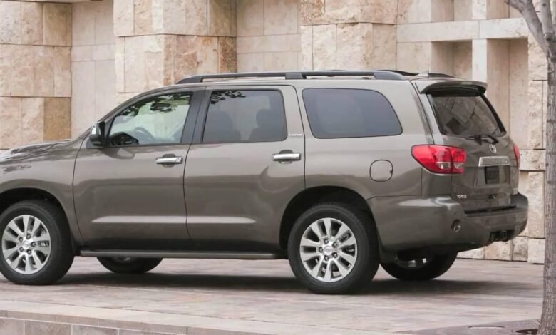 2010 toyota sequoia 2010xb